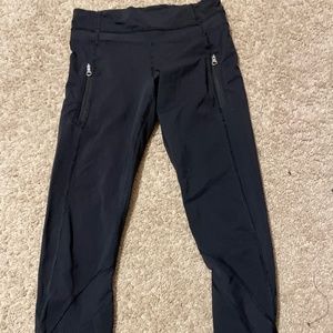 Lululemon black 7/8 pants